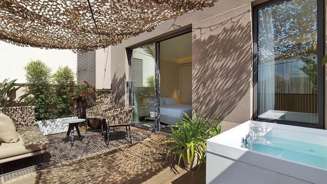 Junior Suites Terrace Jacuzzi